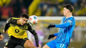 feature-entry-layout